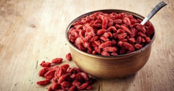 Featured Image for Goji Berries (γκότζι μπέρι): Όλα όσα πρέπει να μάθετε για την “μοδάτη” υπερτροφή