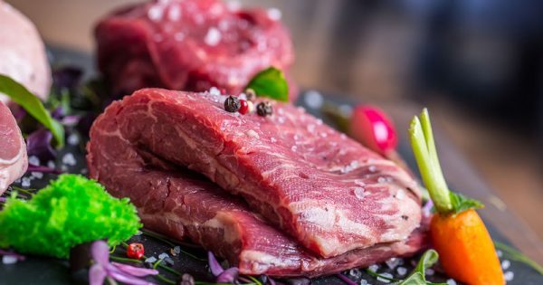 Το κόκκινο κρέας αυξάνει τον κίνδυνο θανάτου από 9 ασθένειες