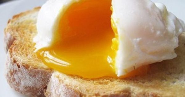 Χοληστερίνη: Μέχρι πόσα αυγά μπορείτε να τρώτε κάθε εβδομάδα