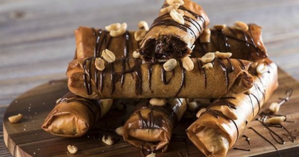 Το Γλυκό των 30′: Νόστιμες Φλογέρες με Μπανάνα και Σοκολάτα