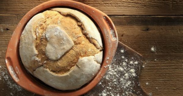 Φτιάξτε το Ψωμί που δεν Χρειάζεται Ζύμωμα: Δείτε πώς…