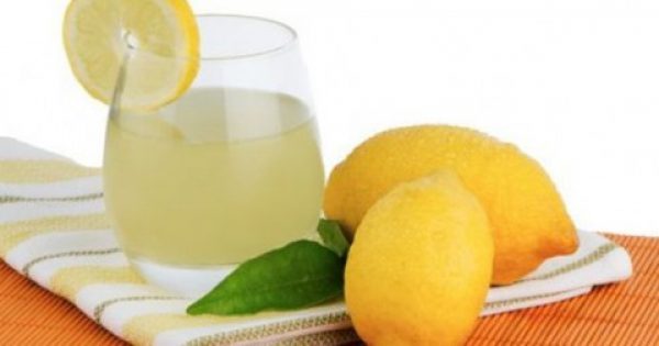 ο χυμός λεμονιού σας βοηθά να χάσετε βάρος
