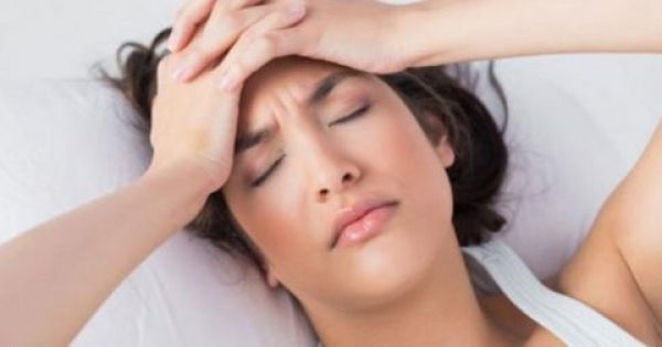 Πονοκέφαλος μετά τον ύπνο: Οι πιθανές αιτίες