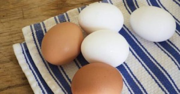Πόσο διαρκούν τα αυγά στο ψυγείο μετά την ημερομηνία λήξης