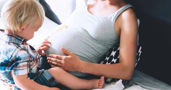 Εγκυμοσύνη & τοκετός: Τρεις «αστικοί μύθοι» που υποστηρίζουν οι επιστήμονες