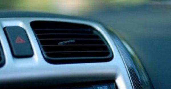 Πρόσοχη! Δείτε γιατί δεν πρέπει να ανοίγετε τον κλιματισμό αμέσως όταν μπείτε στο αυτοκίνητο!