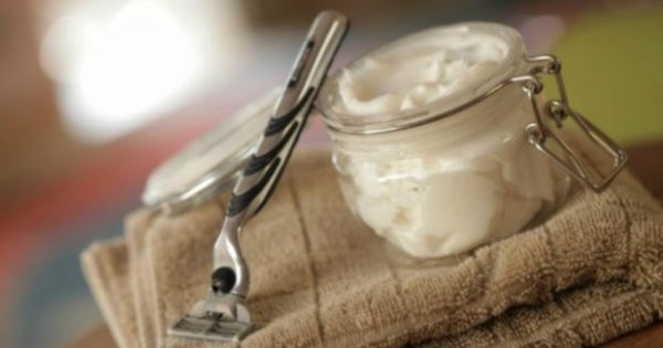 Featured Image for DIY: Φτιάξτε Μόνες σας την πιο Καλή Ξυριστική Κρέμα