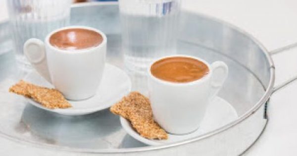 Το ήξερες ότι ο ελληνικός καφές αγαπάει την καρδιά σου;