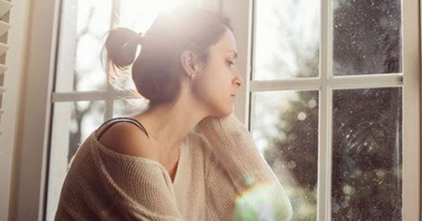 Featured Image for Εποχική κατάθλιψη: 6 συμπτώματα και πώς θα την αντιμετωπίσετε!!!