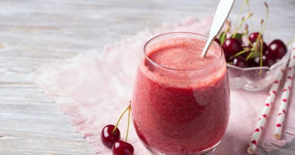 Featured Image for Γευστικό smoothie με κεράσι ενάντια στις φλεγμονές