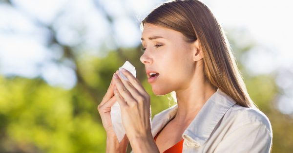 Εποχικές αλλεργίες: Έξι παράγοντες που τις επιδεινώνουν