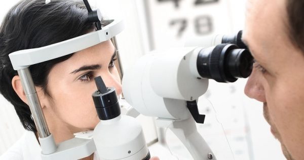 Featured Image for Κερατόκωνος: Αυτή είναι η αποτελεσματική αντιμετώπιση