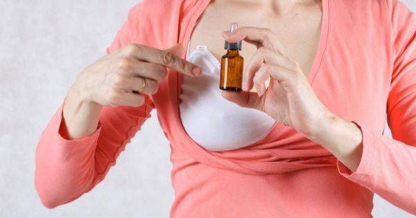 Featured Image for Ραγάδες στο στήθος: Αίτια, θεραπεία και απλά μέτρα πρόληψης