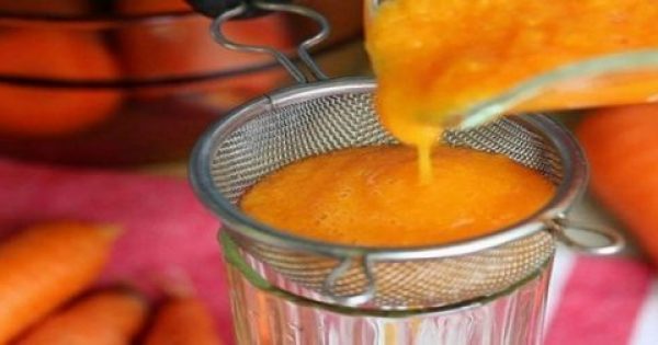 Featured Image for Έπινε χυμό καρότου κάθε πρωί για 8 μήνες. Δείτε τι της συνέβη μετά…