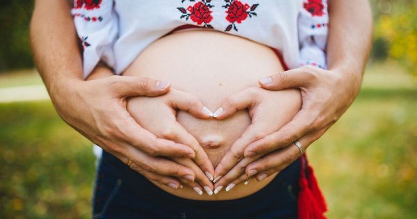 Ρευματοειδής αρθρίτιδα στην εγκυμοσύνη: Οι κίνδυνοι για το παιδί