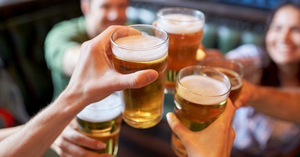Ποια σοβαρή πάθηση μπορεί να «γιατρέψει» η μπίρα