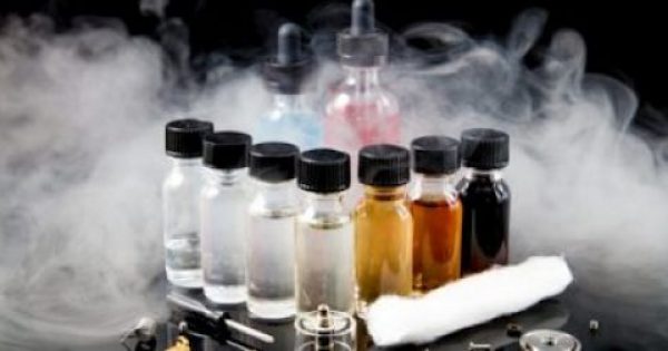 Τοξικές οι αρωματικές ουσίες στα ηλεκτρονικά τσιγάρα – Ποιες είναι οι πιο επικίνδυνες!!!