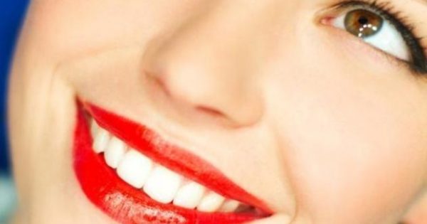 Ρινοπλαστική: Μπορεί να επηρεάσει το χαμόγελο;