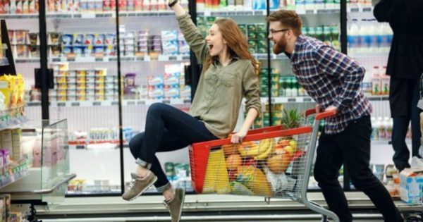 Featured Image for 7 Πράγματα που οι «Έξυπνοι Αγοραστές» Κάνουν Πάντα στο Σούπερ Μάρκετ!