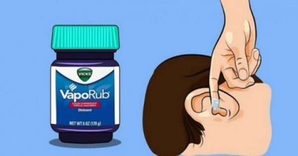 Featured Image for Το Vicks (Βιξ) δεν είναι χρήσιμο μόνο για τα κρυολογήματα. Δείτε 10 έξυπνους τρόπους να βελτιώσετε την υγεία σας.