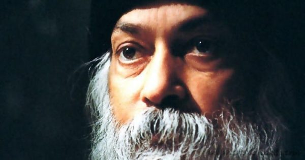 Featured Image for Osho: Ξέχνα ό, τι σου έχουν πει, “αυτό είναι σωστό και αυτό είναι λάθος”!!!