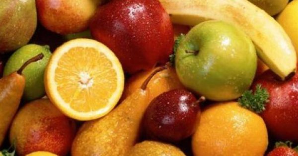 Το «θαυματουργό» φρούτο που μας κόβει έως και 40% την όρεξη