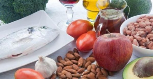 Top-10 τροφών που καθαρίζουν τις αρτηρίες από την χοληστερόλη